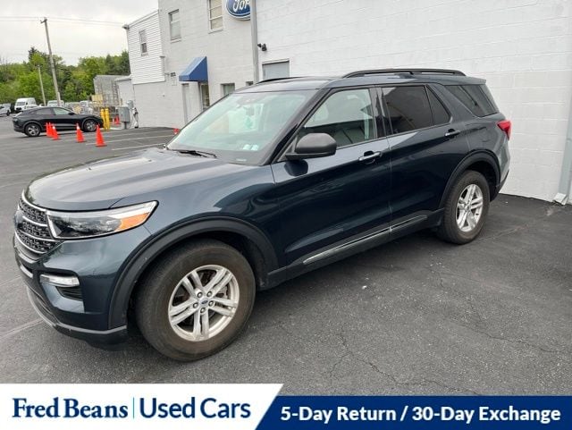 2022 Ford Explorer XLT 4WD's photo