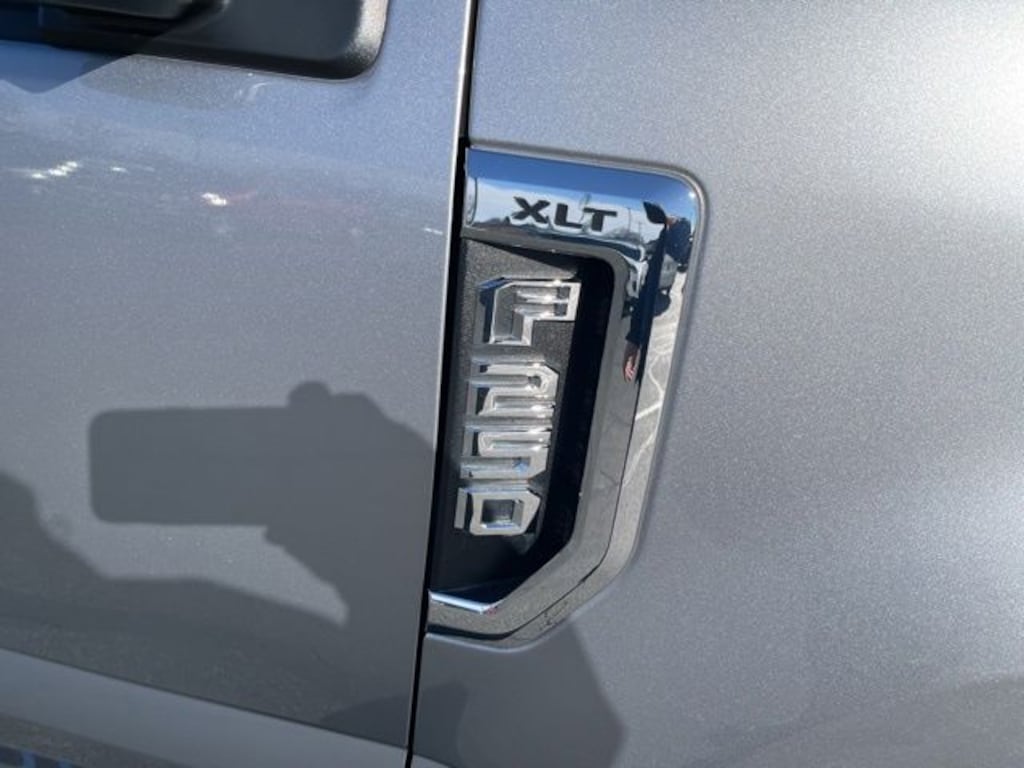 Used 2020 Ford F-250SD XLT Truck Crew Cab