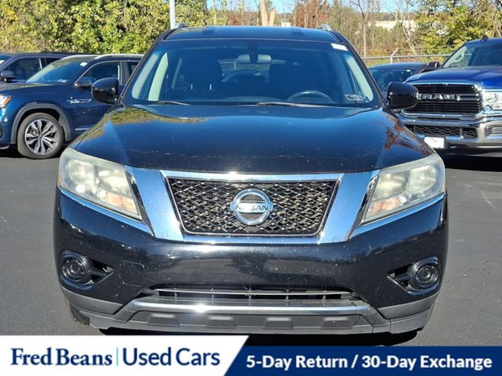 Used 2014 Nissan Pathfinder SV SUV