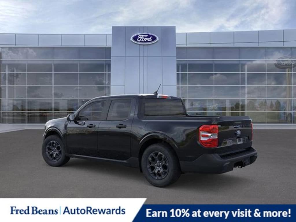 New 2025 Ford Maverick XLT Truck SuperCrew