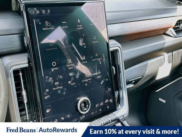 2026 GMC Yukon XL Denali - Photo 8
