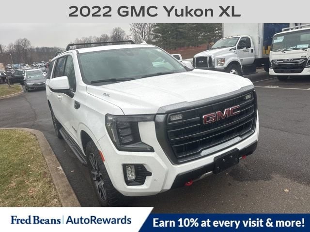 2022 GMC Yukon XL AT4's photo