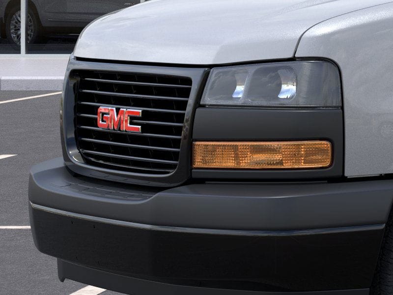 2025 GMC Savana Cargo Work Van - Photo 36
