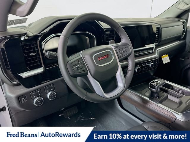 2026 GMC Sierra 1500 SLT - Photo 6