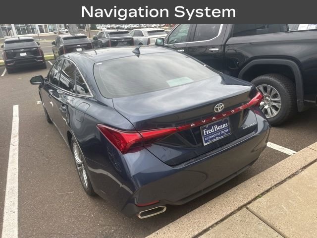 2019 Toyota Avalon XLE photo 4