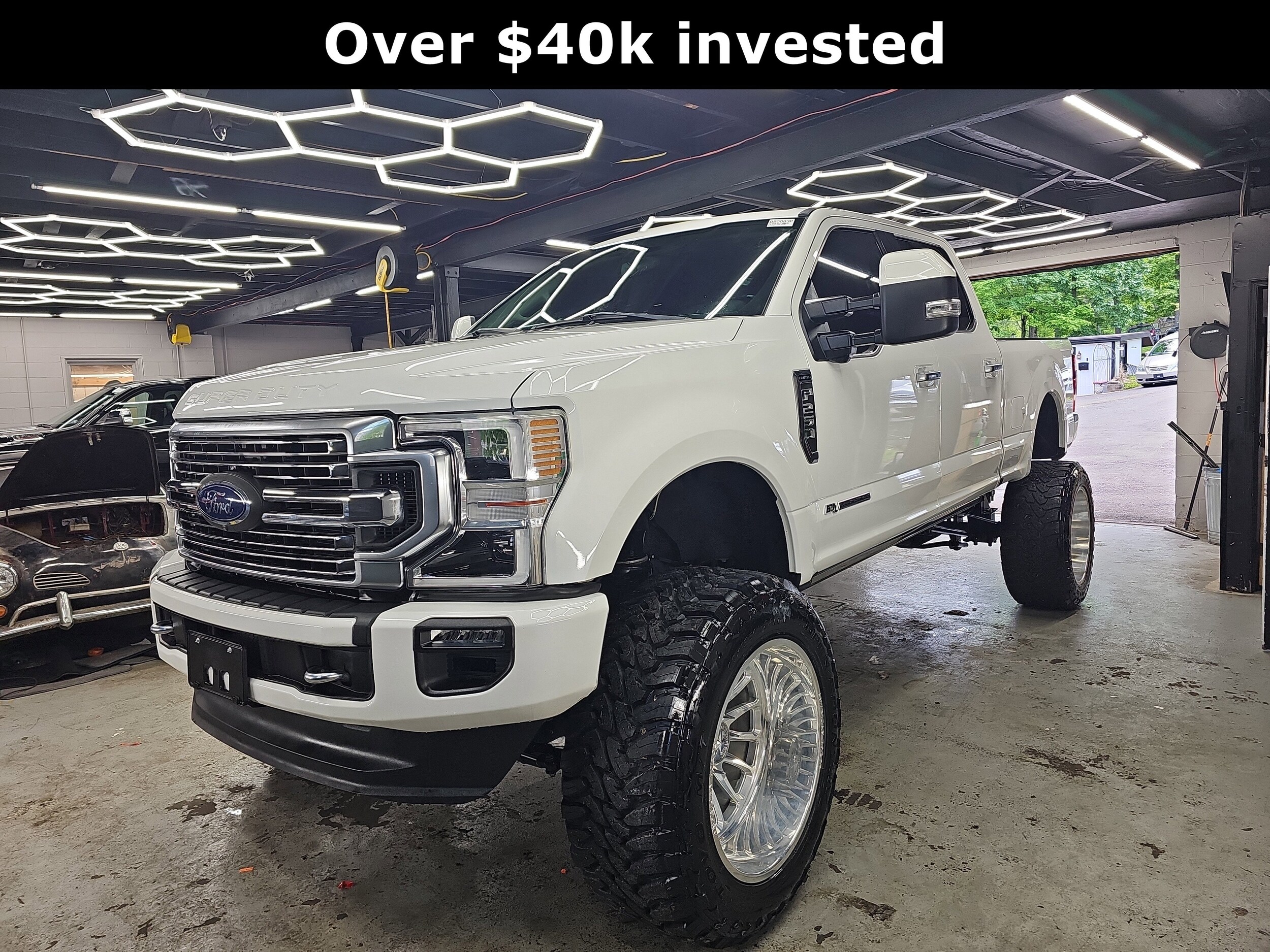 2020 Ford F-250 Limited photo 2