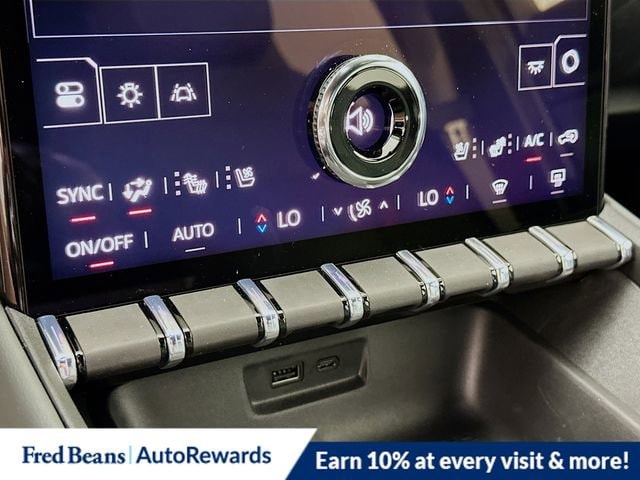 2026 GMC Terrain AT4 - Photo 11