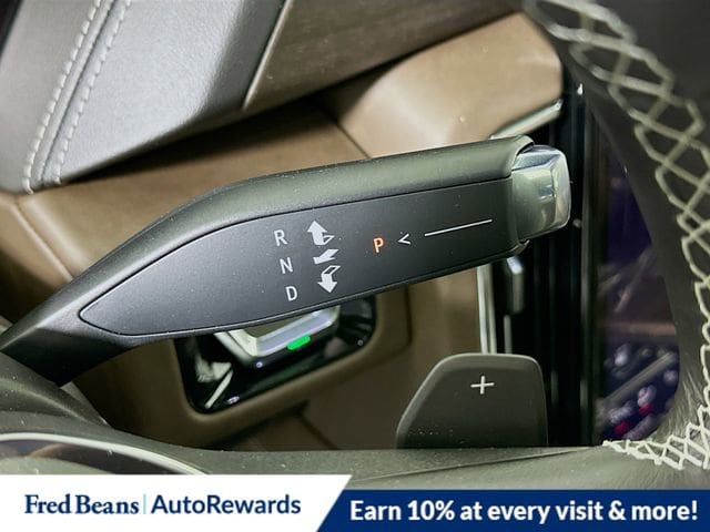 2026 GMC Yukon XL Denali Ultimate - Photo 12
