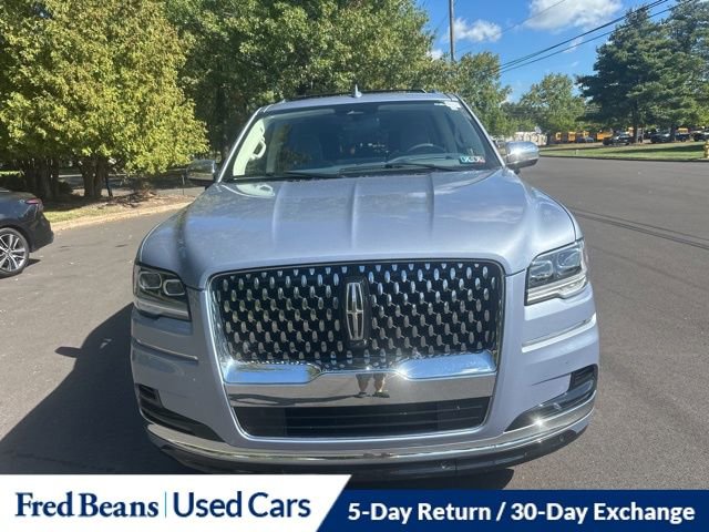 2024 Lincoln Navigator Black Label photo 2