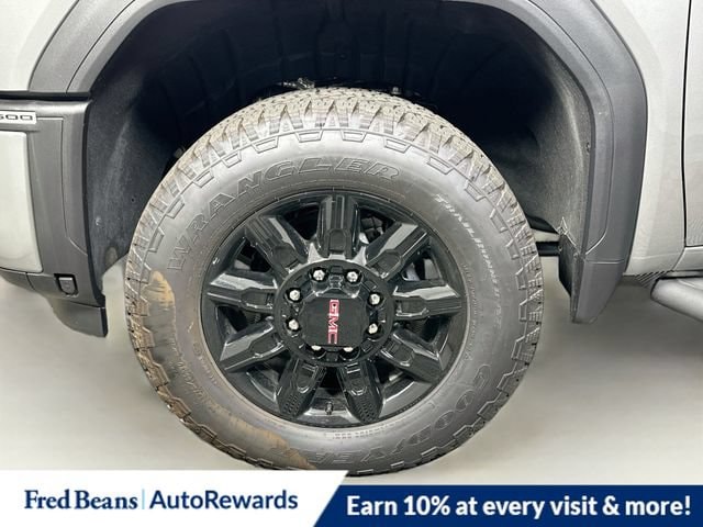 2026 GMC Sierra 2500HD AT4 - Photo 21
