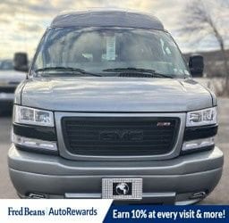 2025 GMC Savana Cargo Work Van - Photo 8