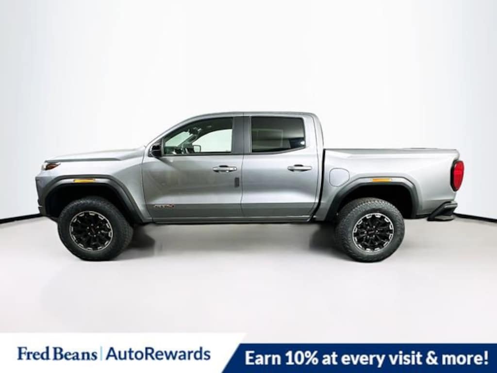 New 2026 GMC Canyon AT4 Truck