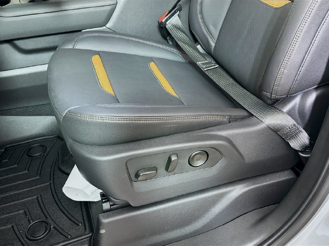 2026 GMC Sierra 1500 AT4 - Photo 18