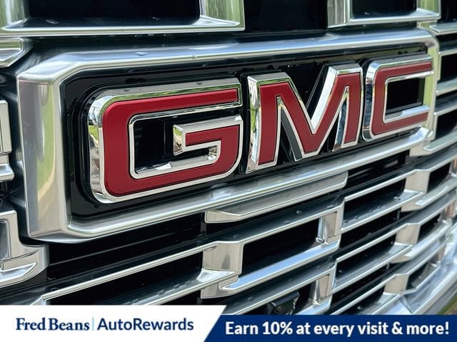 2026 GMC Yukon XL Denali - Photo 19