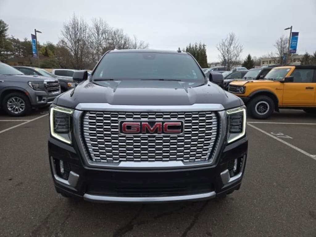 Used 2023 GMC Yukon XL Denali SUV