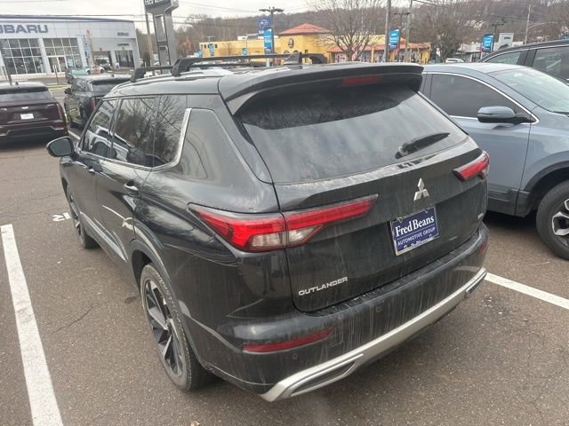 2022 Mitsubishi Outlander SEL photo 4