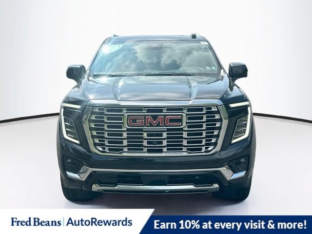2026 GMC Yukon XL Denali - Photo 2