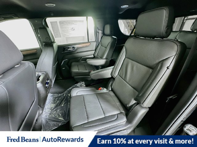 2026 GMC Yukon XL Denali - Photo 14
