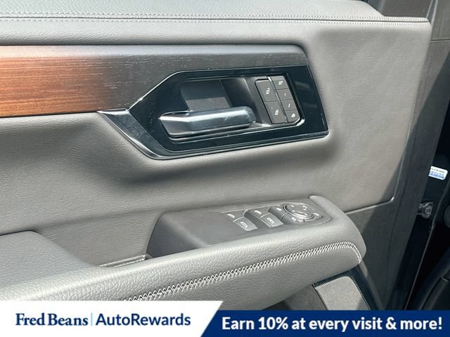 2026 GMC Yukon XL Denali - Photo 17