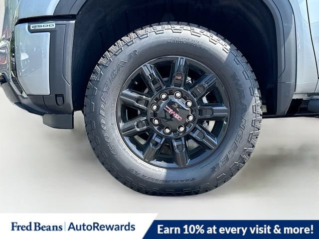 2026 GMC Sierra 2500HD AT4 - Photo 33