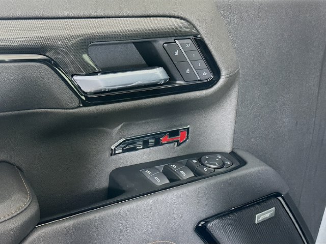 2026 GMC Sierra 1500 AT4 - Photo 17