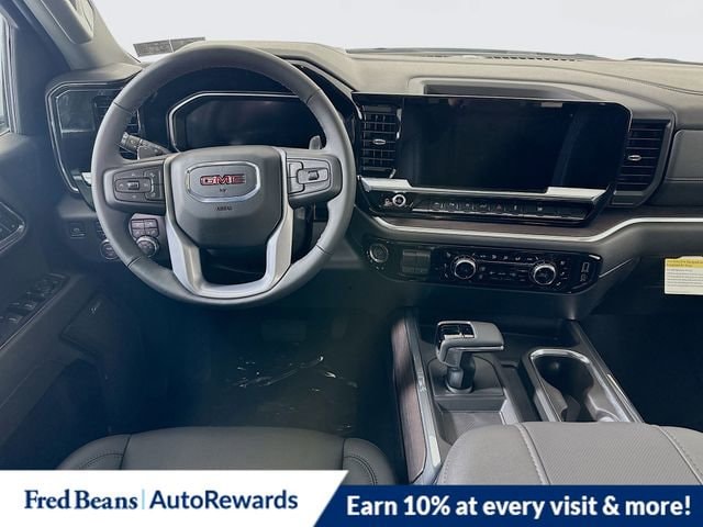 2026 GMC Sierra 1500 SLT - Photo 17