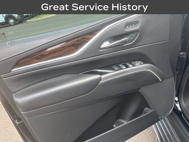2021 Cadillac Escalade Premium Luxury Platinum photo 4