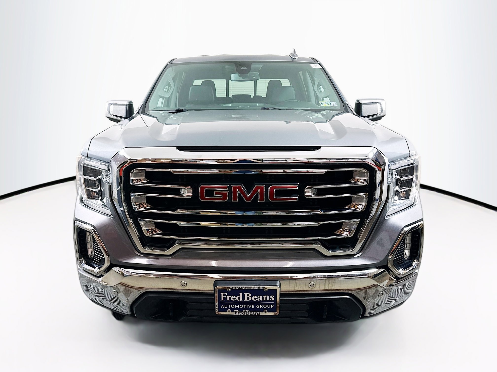 2019 Gmc Sierra 1500 SLT photo 2