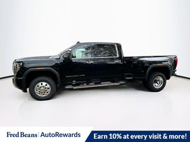 2026 GMC Sierra 3500HD Denali - Photo 3