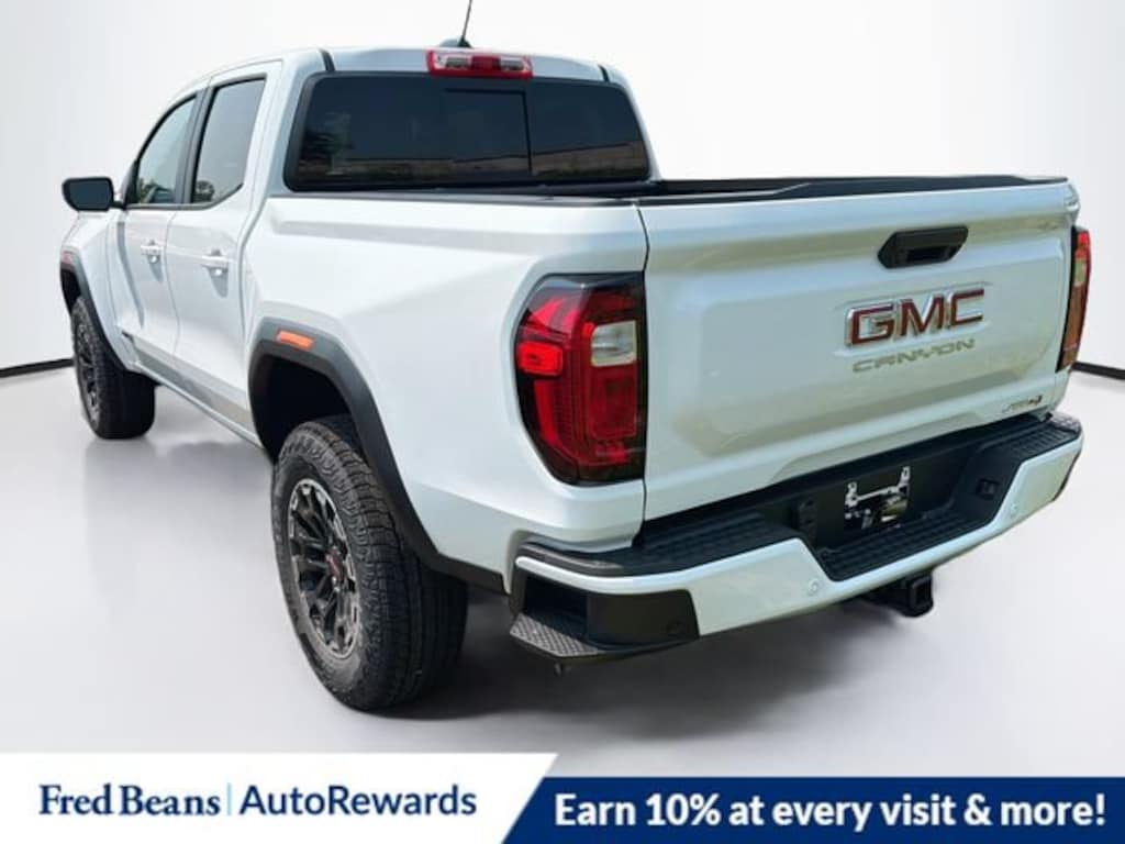 New 2026 GMC Canyon AT4 Truck