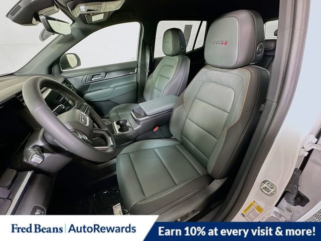 2026 GMC Terrain AT4 - Photo 13