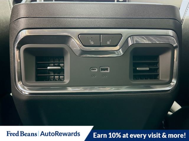 2025 GMC Sierra 1500 SLT - Photo 16