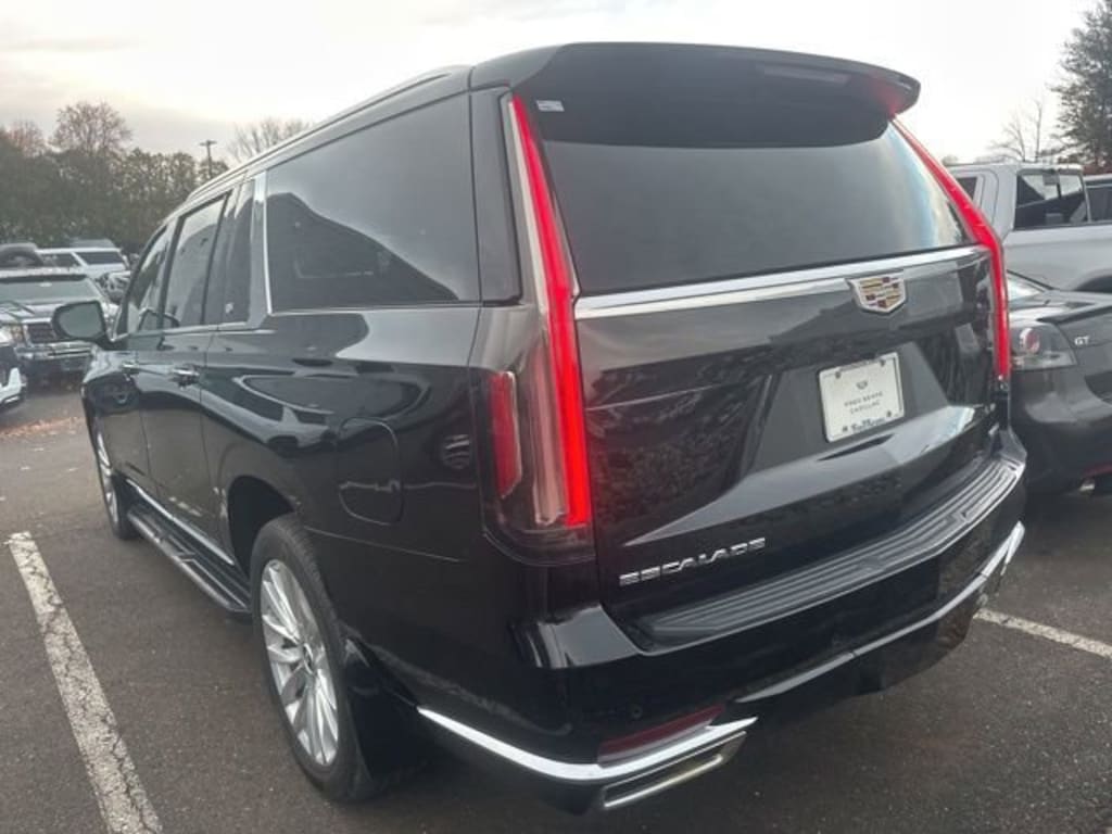 Used 2023 CADILLAC Escalade ESV Luxury SUV