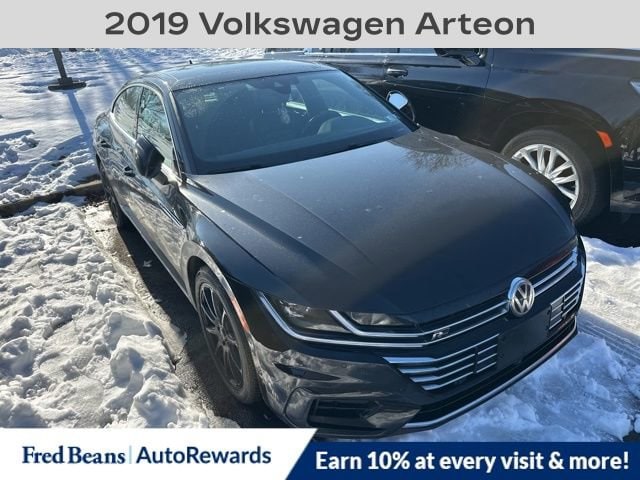 2019 Volkswagen Arteon SEL Premium's photo