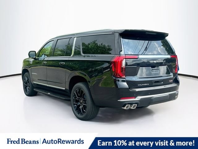 2026 GMC Yukon XL Denali - Photo 4