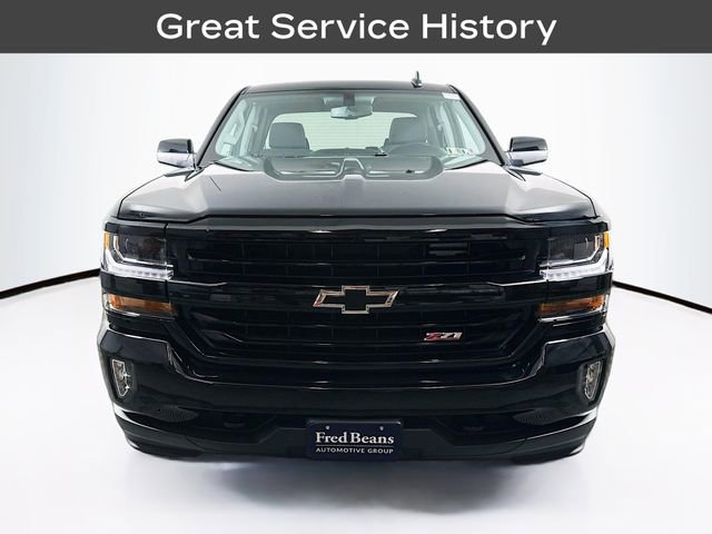 2018 Chevrolet Silverado 1500 LT photo 2