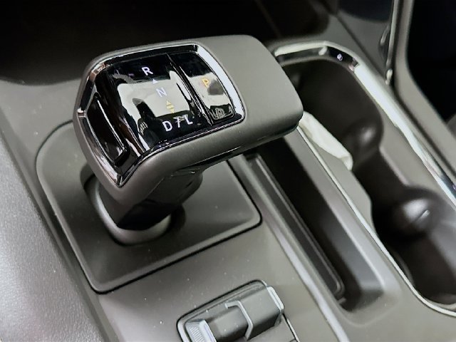 2026 GMC Sierra 1500 AT4 - Photo 12