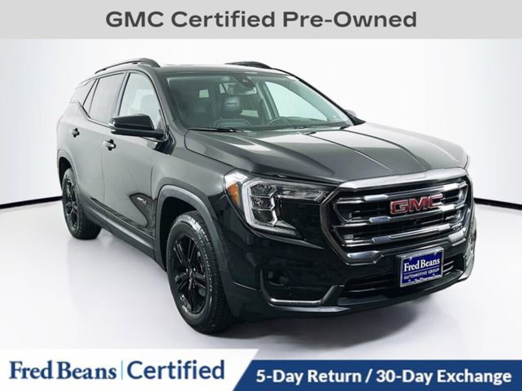 Used 2022 GMC Terrain AT4 SUV