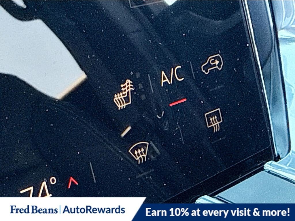 2026 GMC Acadia Elevation - Photo 25