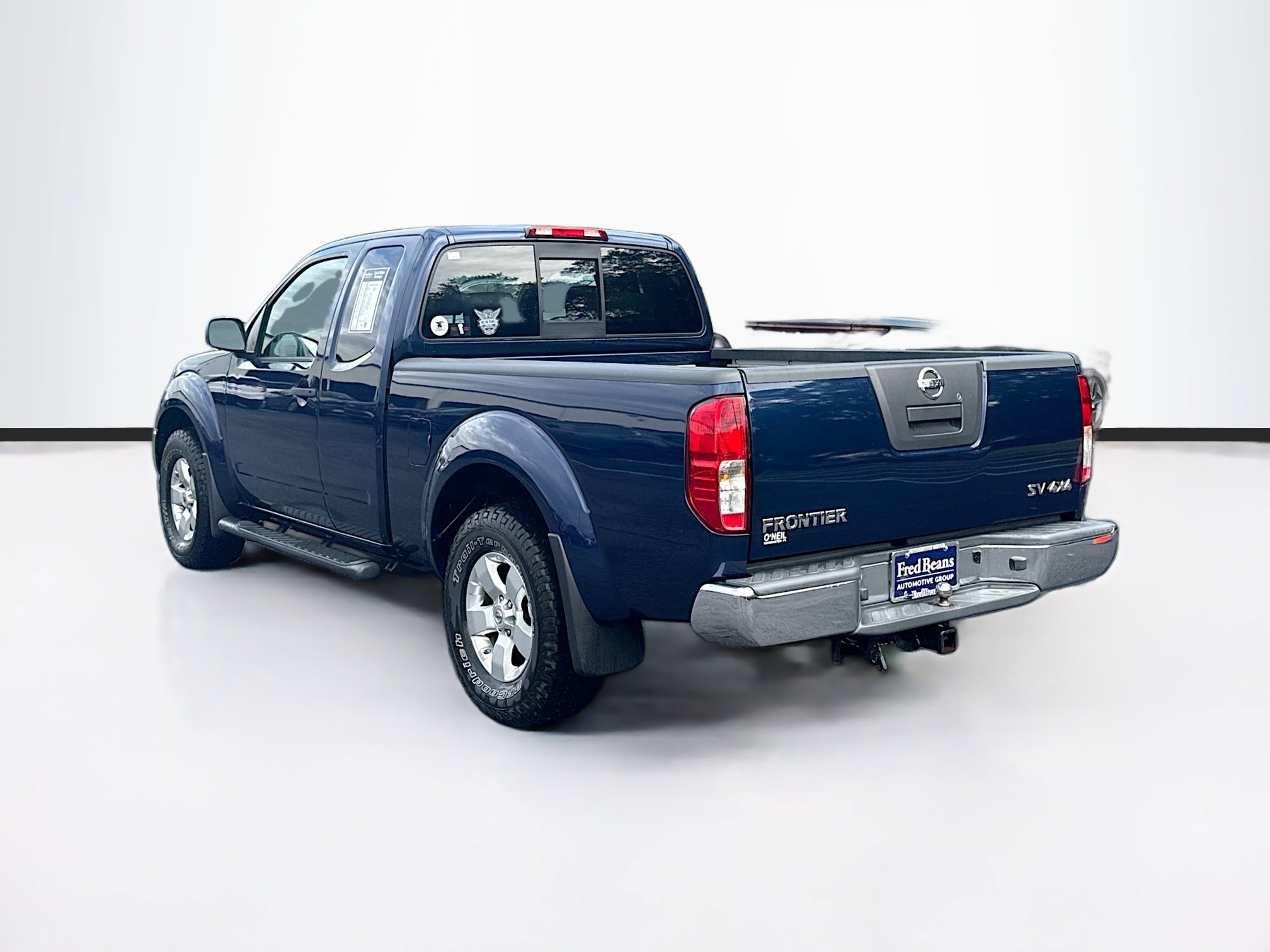 2011 Nissan Frontier SV photo 4