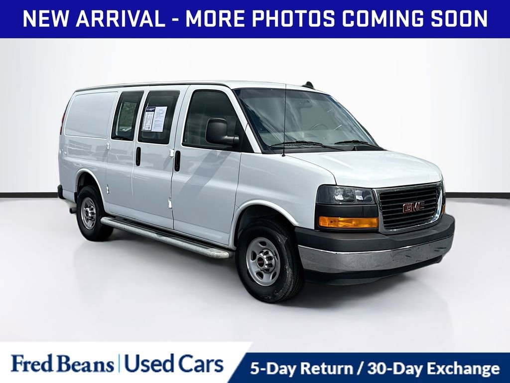 2024 GMC Savana 2500's photo