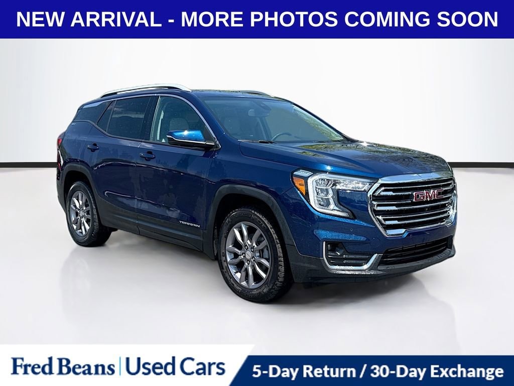 2023 GMC Terrain SLT
