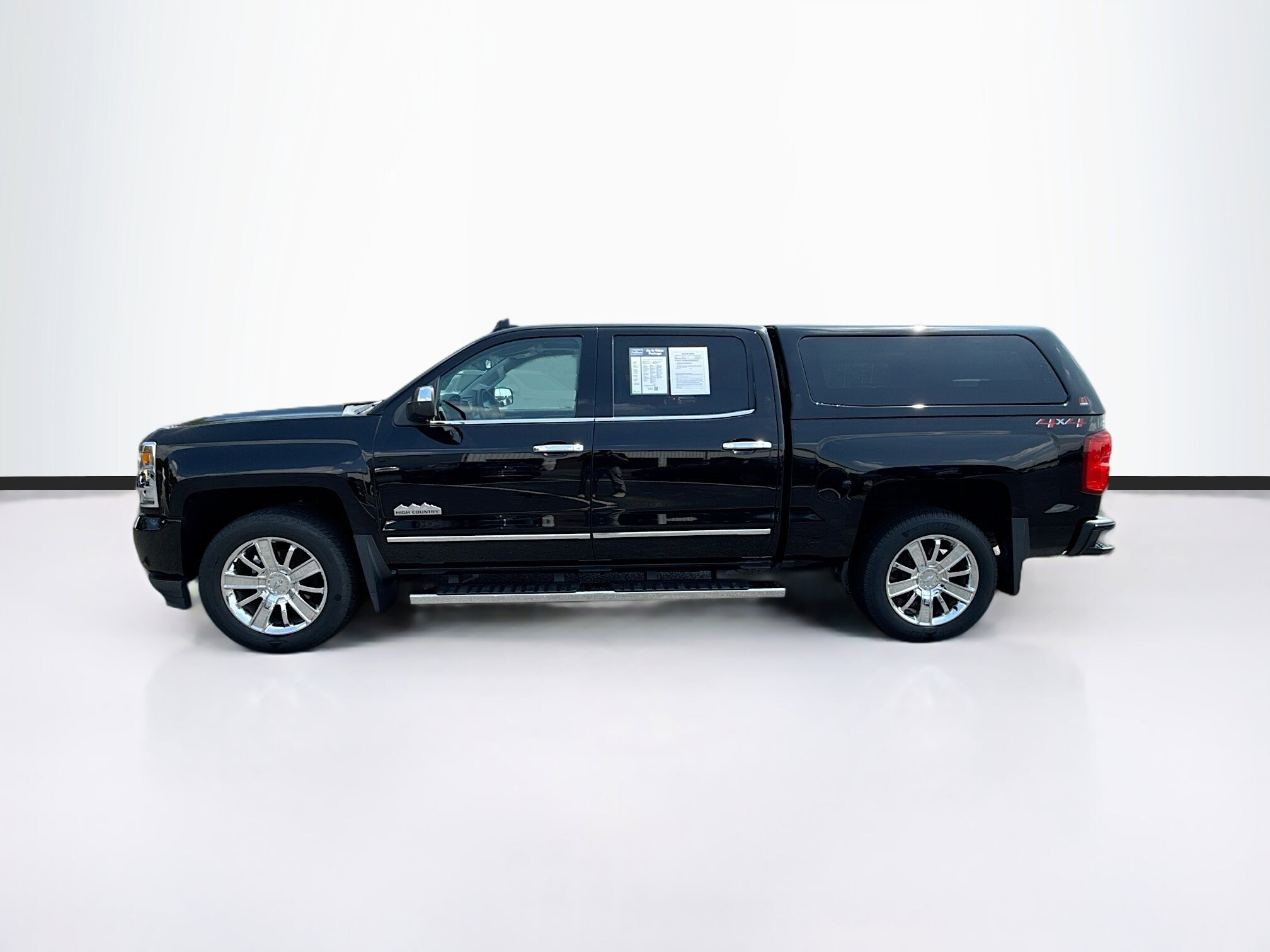 2018 Chevrolet Silverado 1500 High Country photo 4