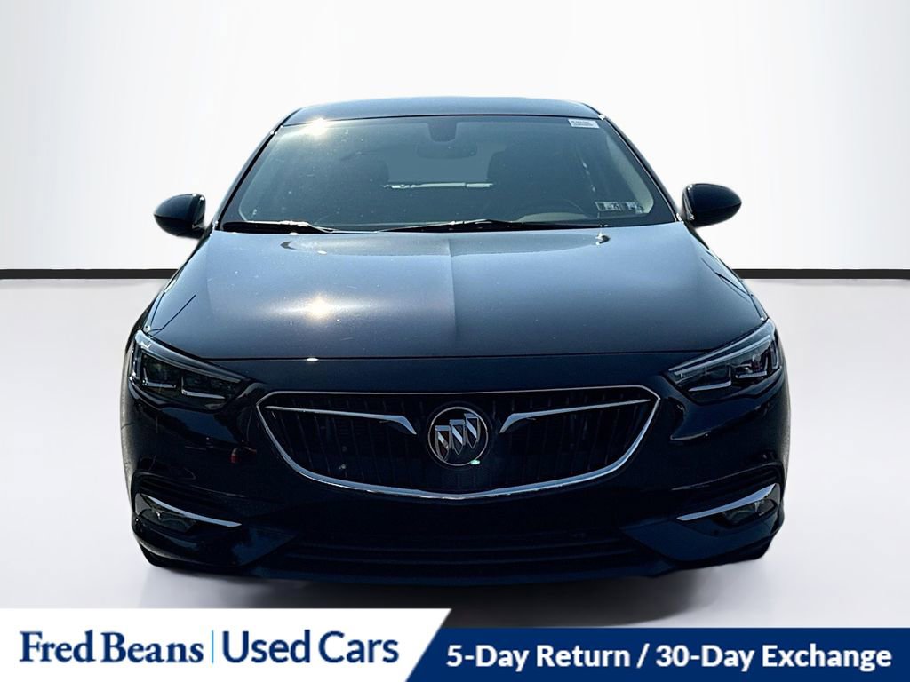2019 Buick Regal Sportback Essence photo 2