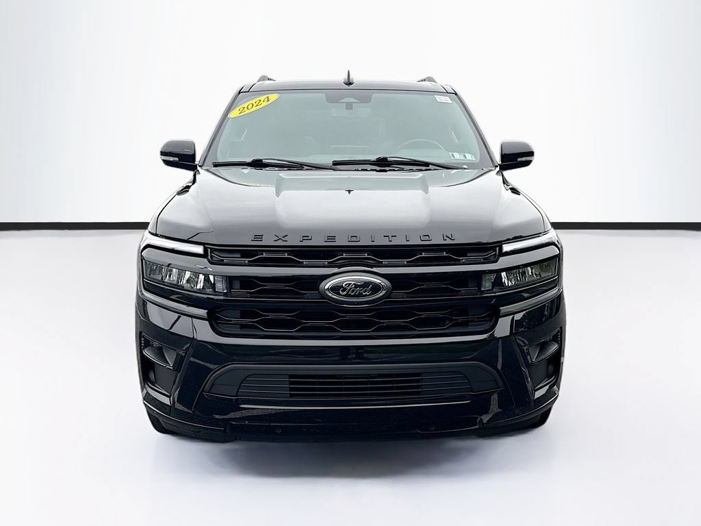 Used 2024 Ford Expedition Limited