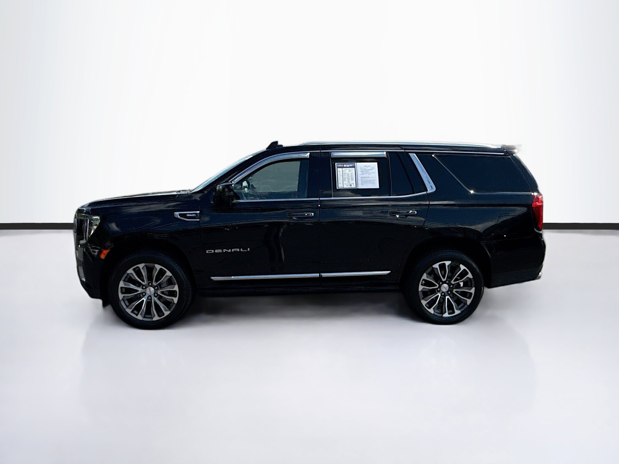 2021 Gmc Yukon Denali photo 4