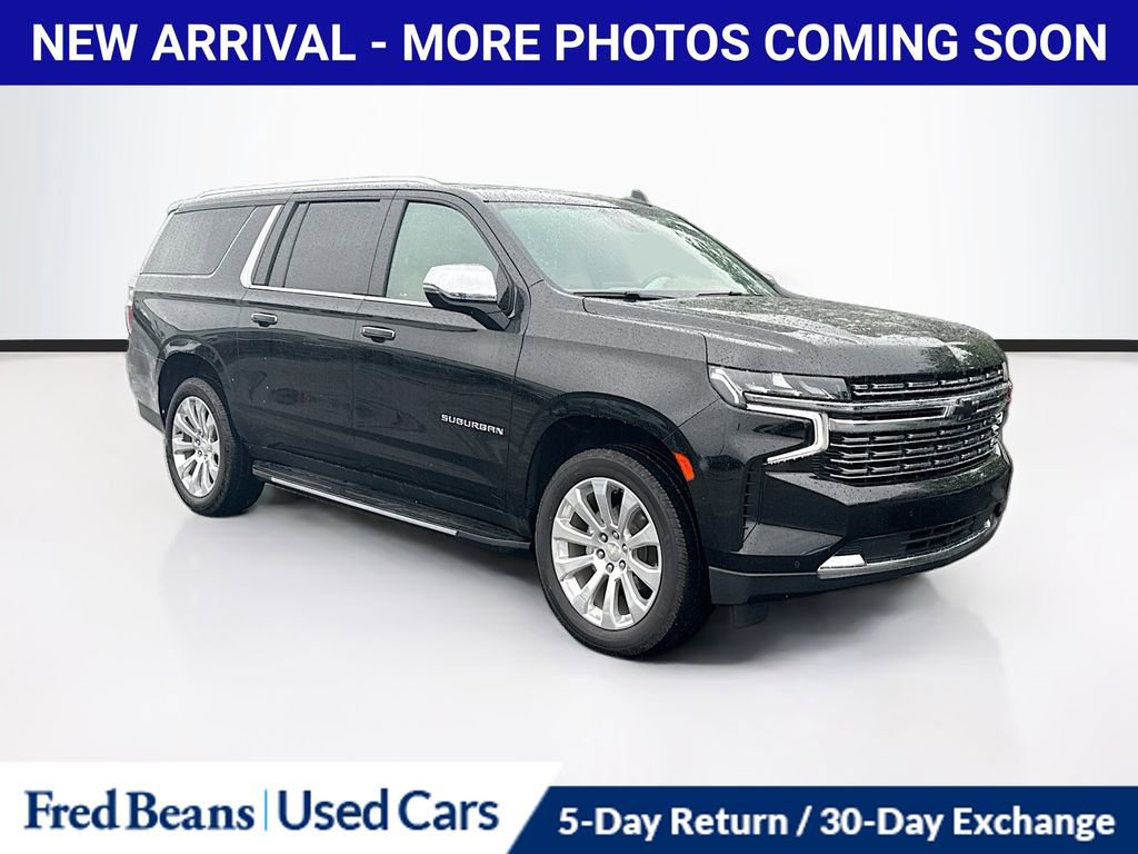 2023 Chevrolet Suburban 4WD 1500 Premier's photo