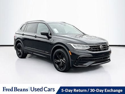 2023 Volkswagen Tiguan SE R-Line Black