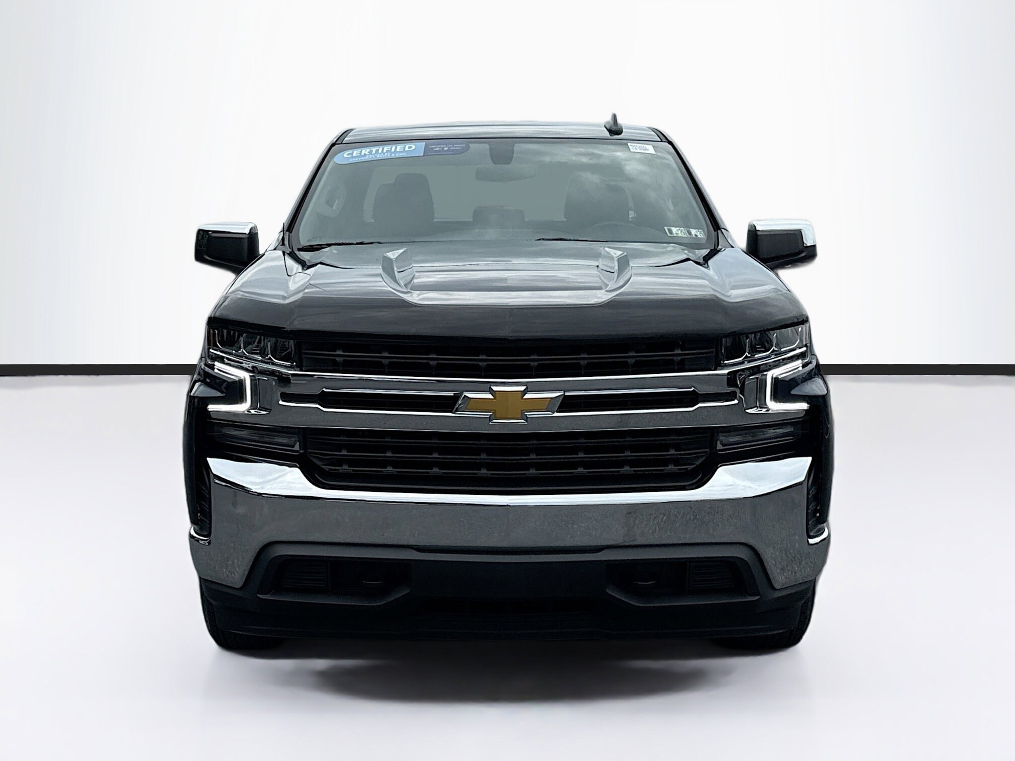 2022 Chevrolet Silverado 1500 LT photo 2