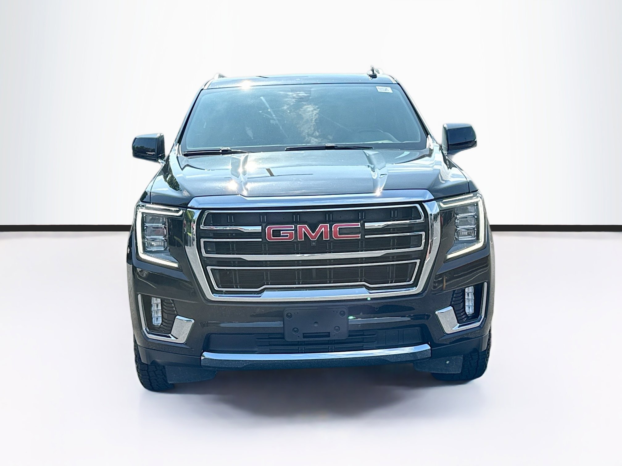 2022 Gmc Yukon SLT photo 2